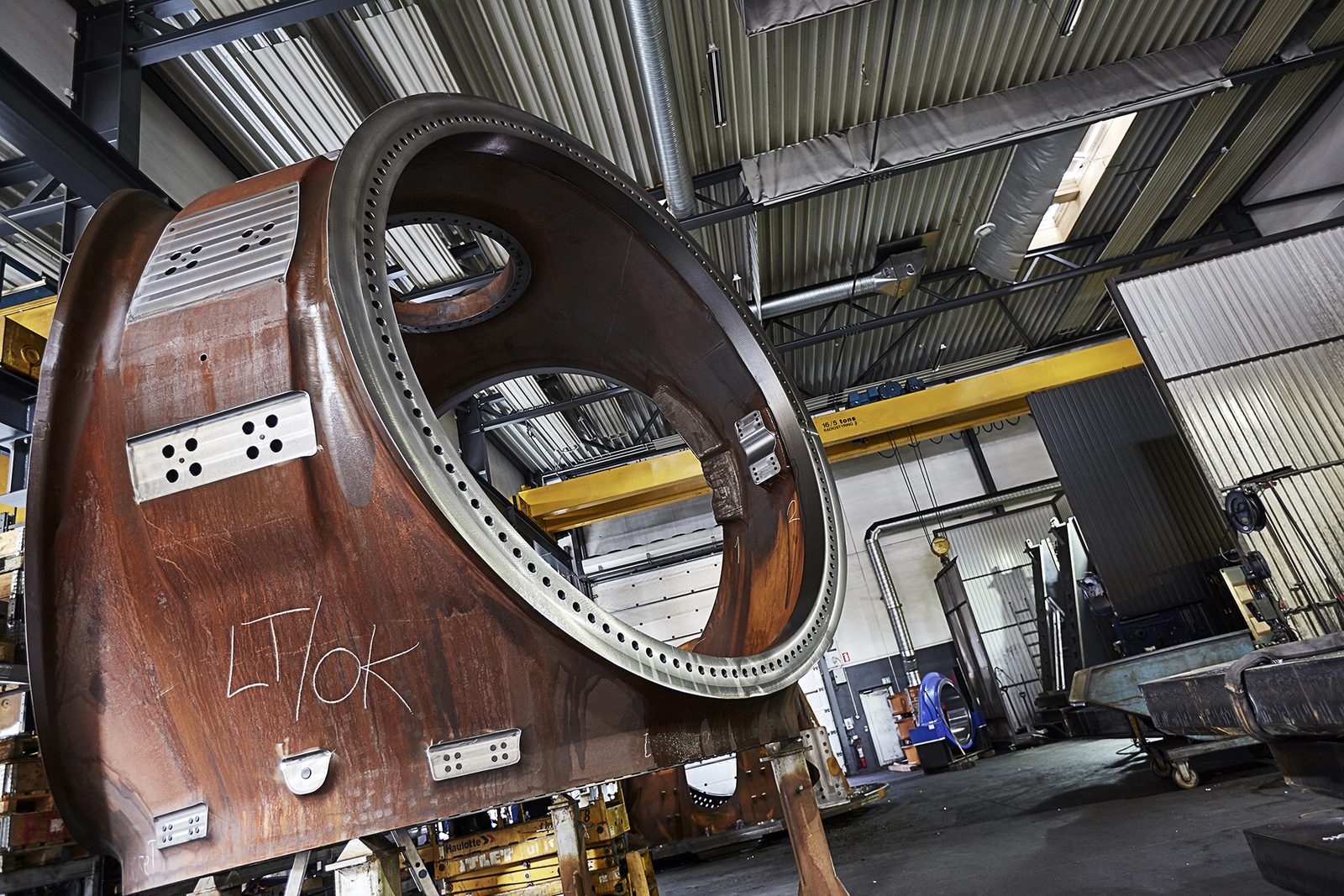 Large complex steel component in production